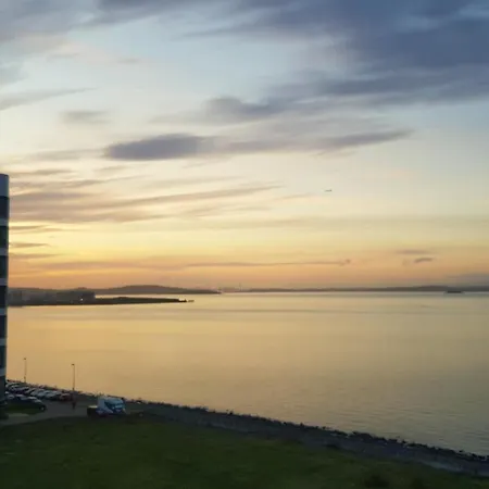 Ferienwohnung Penthouse Ocean View Luxury Penthouse EDI Exterior foto